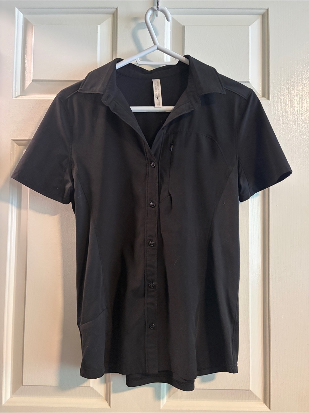 Kyodan Black Short-Sleeve Casual Button-Down Shirt